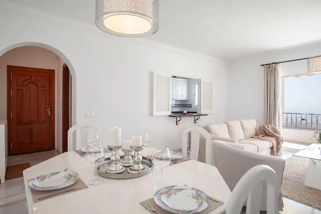 Beautiful Flat In El Mirador Great Views Mijas Apartment