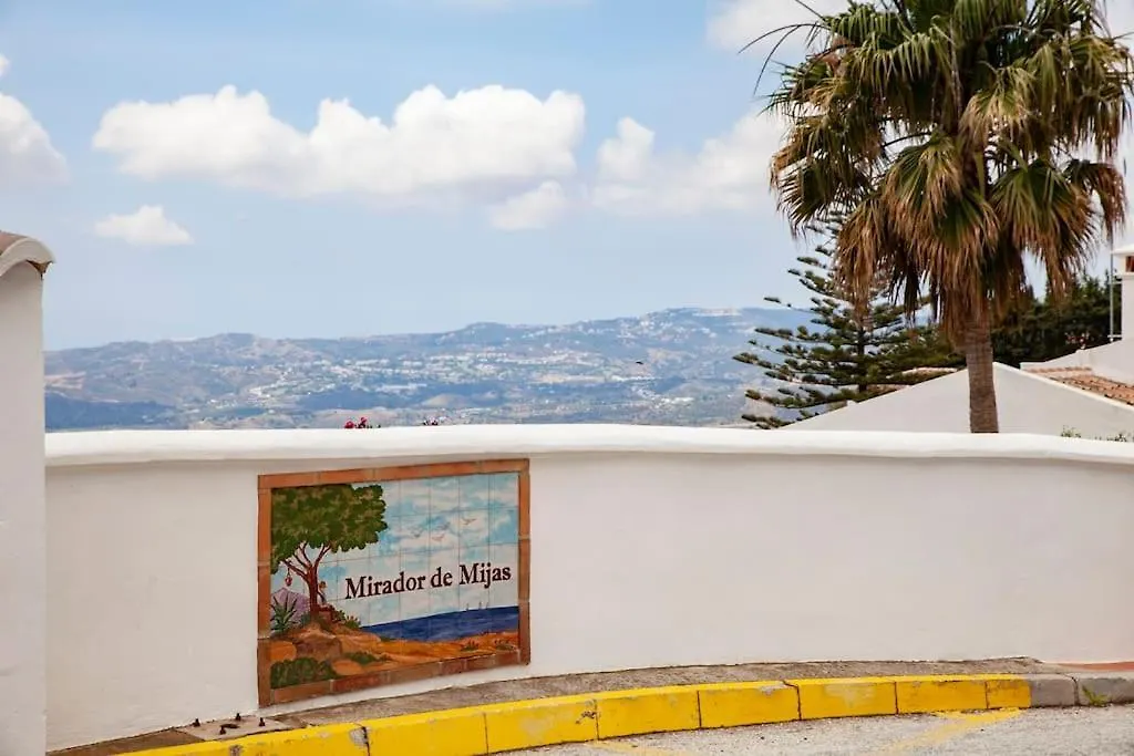 Beautiful Flat In El Mirador Great Views Mijas Apartment