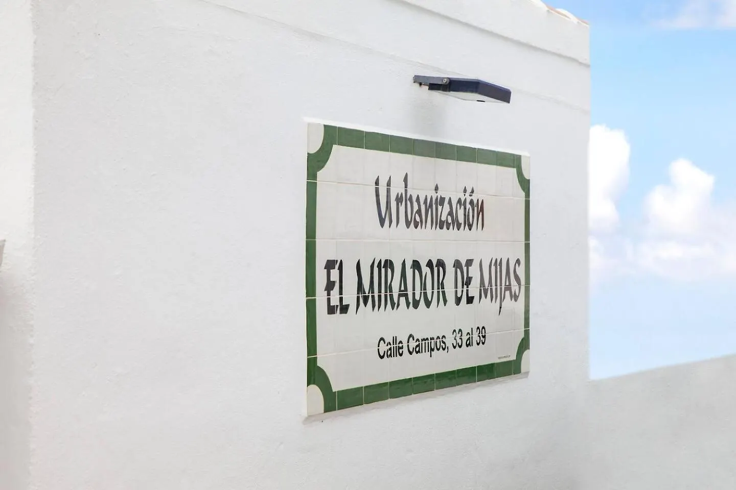 Beautiful Flat In El Mirador Great Views Mijas Apartment