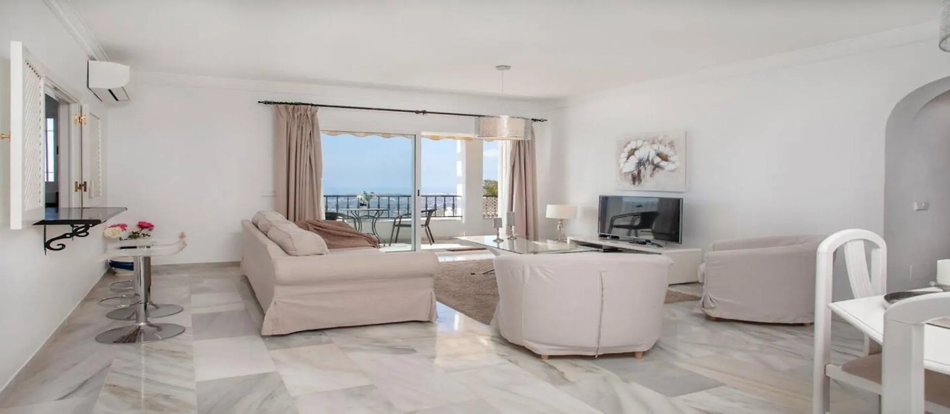 Beautiful Flat In El Mirador Great Views Mijas location